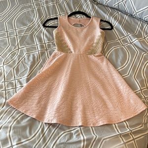 Blush sleeveless dress